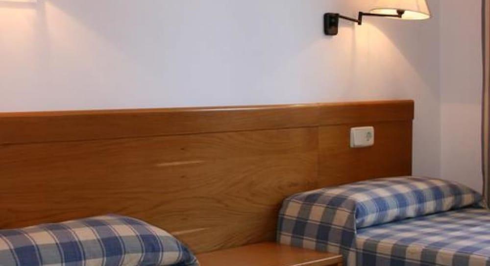 Apartamentos S'Olivera Canyamel  Exterior photo