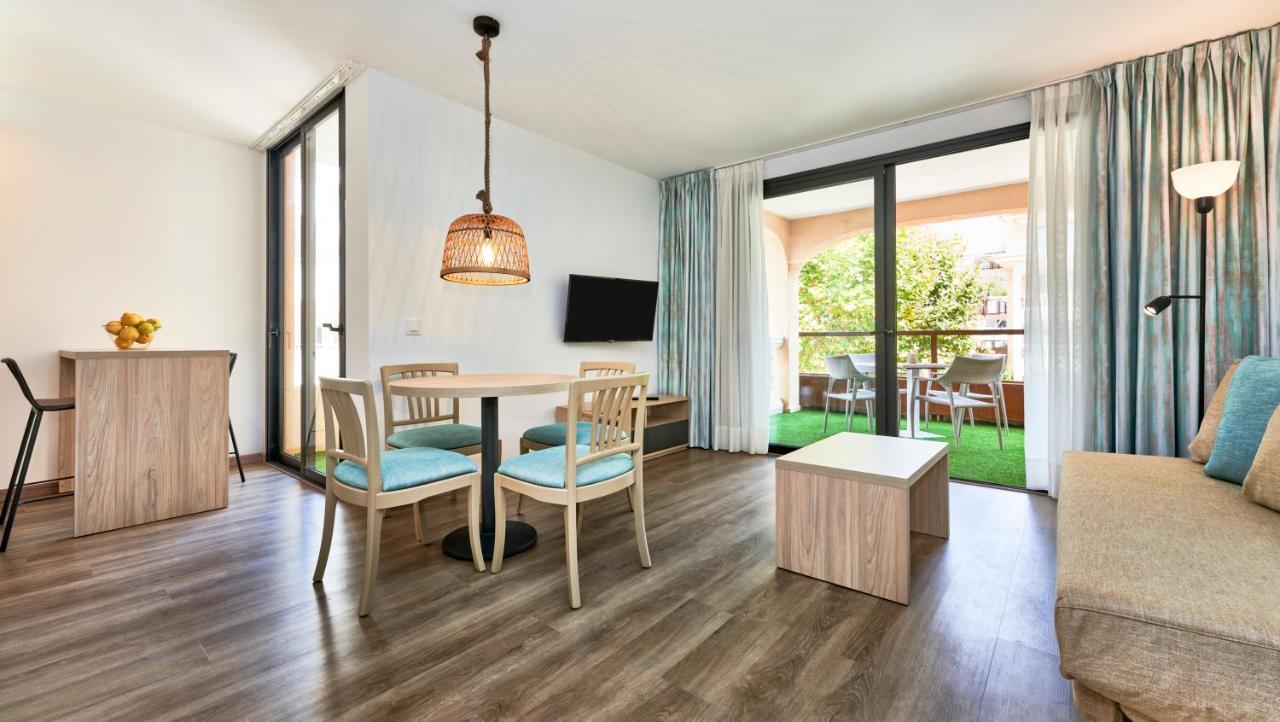 Apartamentos S'Olivera Canyamel  Exterior photo