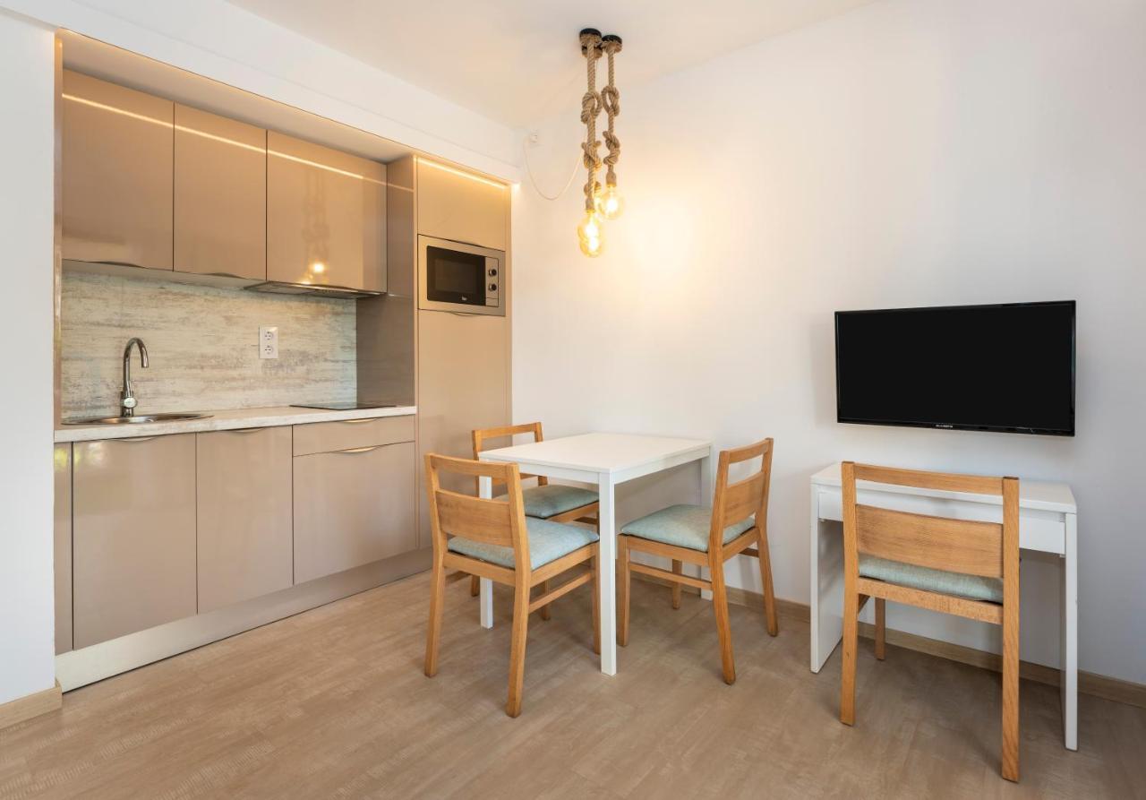 Apartamentos S'Olivera Canyamel  Exterior photo